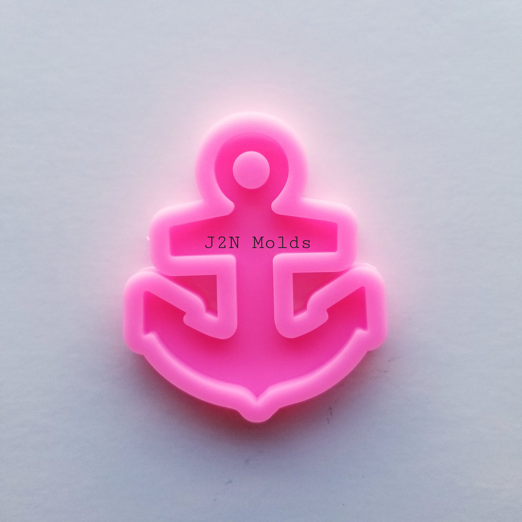 Shiny anchor keychain mold