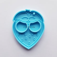 Load image into Gallery viewer, Strawberry defense keychain mold
