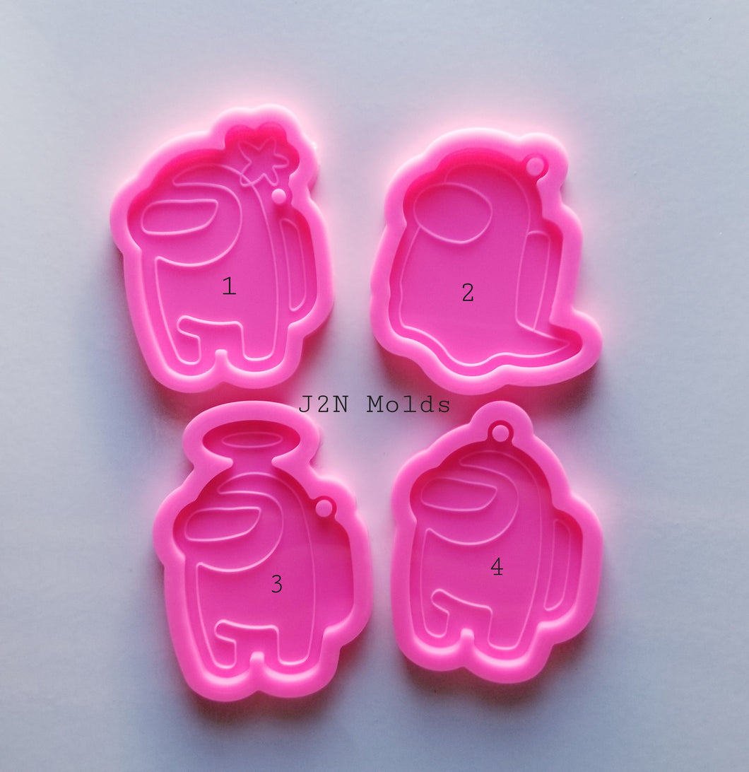 Shiny alien keychain molds