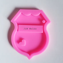 Load image into Gallery viewer, Shiny police badge keychain mold
