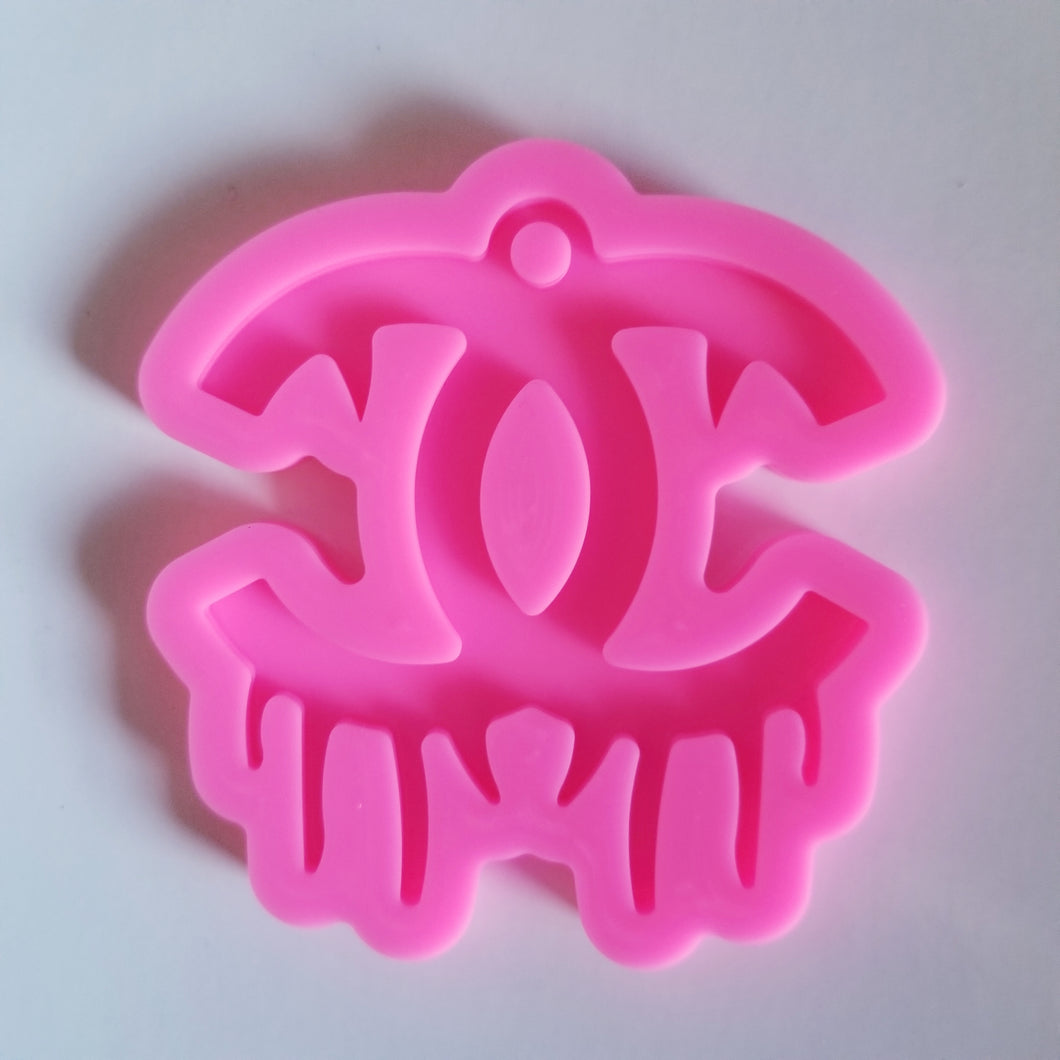 Shiny keychain mold