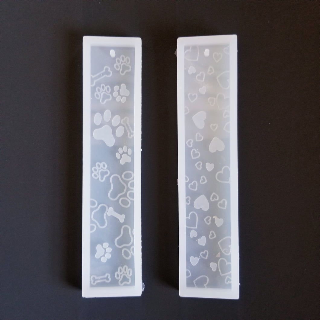 Shiny bookmark molds