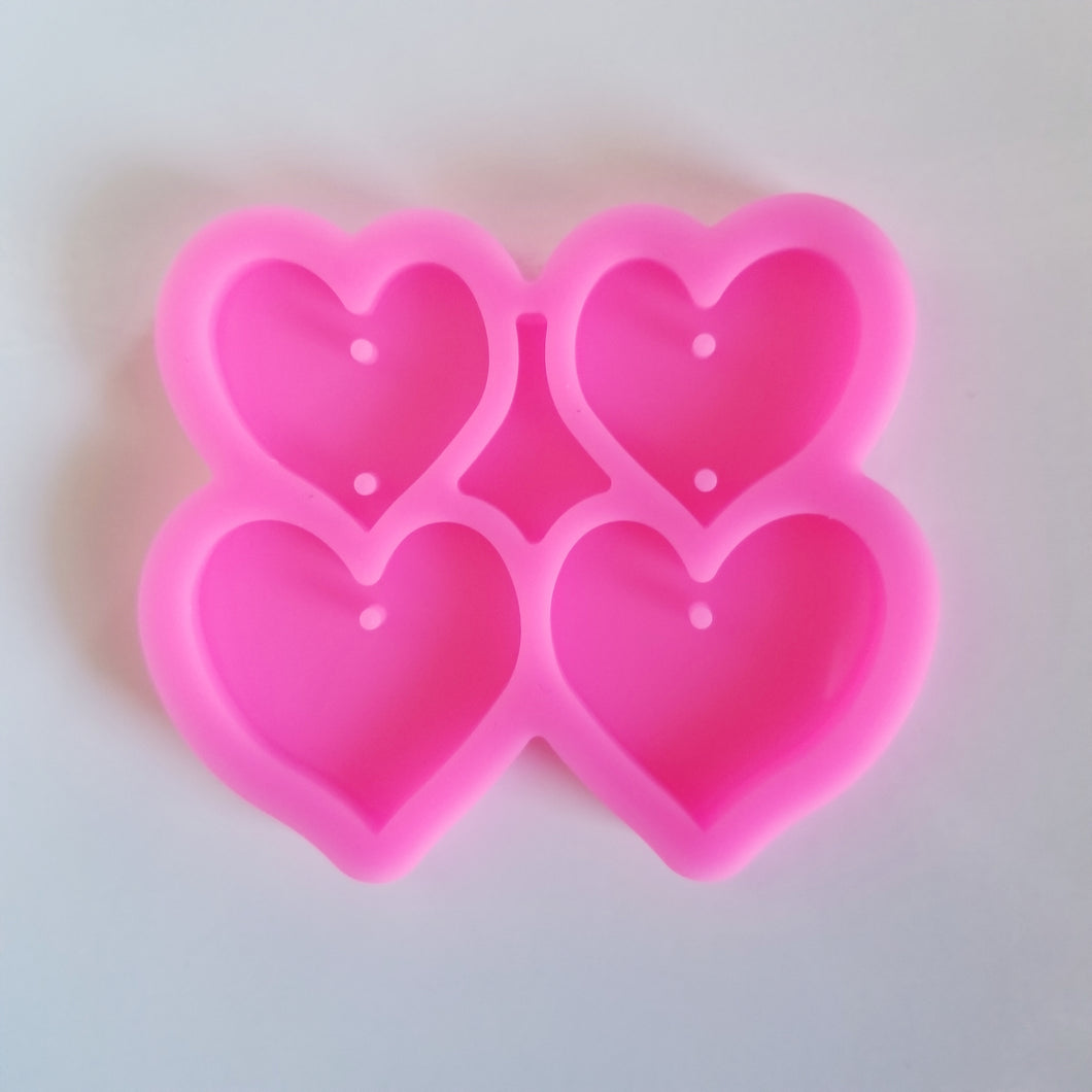 Shiny heart jewelry mold