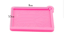 Load image into Gallery viewer, Shiny Puerto Rico flag keychain mold
