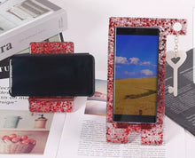 Load image into Gallery viewer, Large cell phone holder mold
